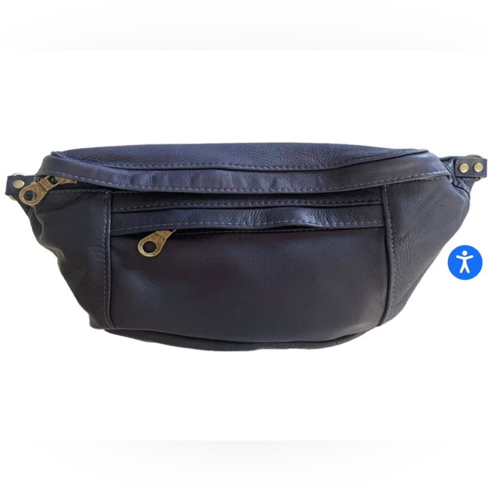 Parker Thatch Cross Your Heart Sling bag- NAVY SUPPLE LEATHER